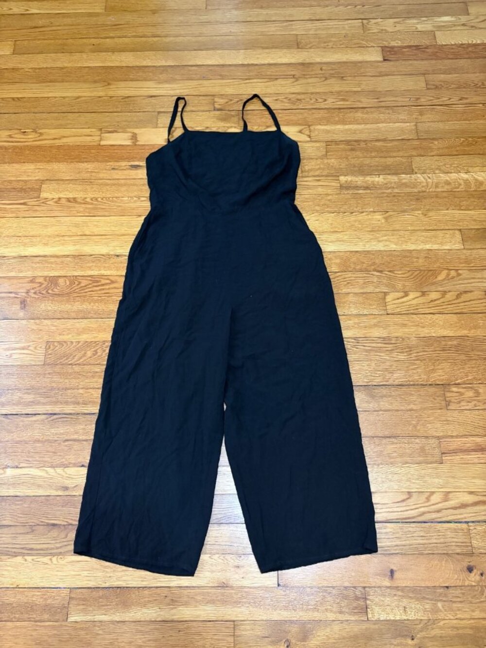 Old Navy Womens Tank Jumpsuit Size Large Black Rayon Smocked Back Wide Leg Crop
